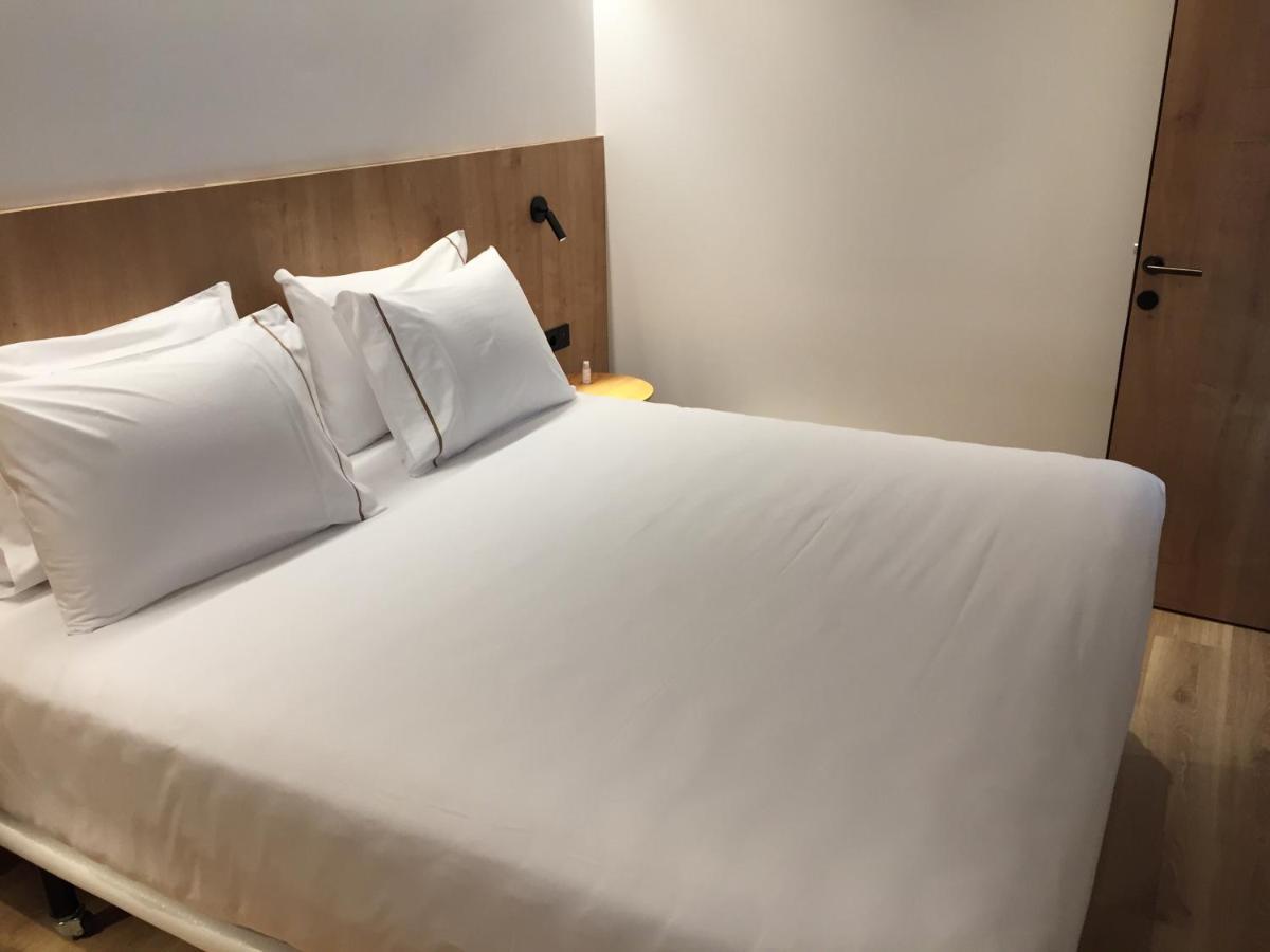 Muralto Madrid Princesa Eksteriør billede